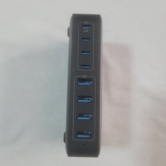 Usb c charger block - Picture 2 of 8